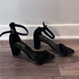 Reaction Kenneth Cole Black Suede Heel Size 6